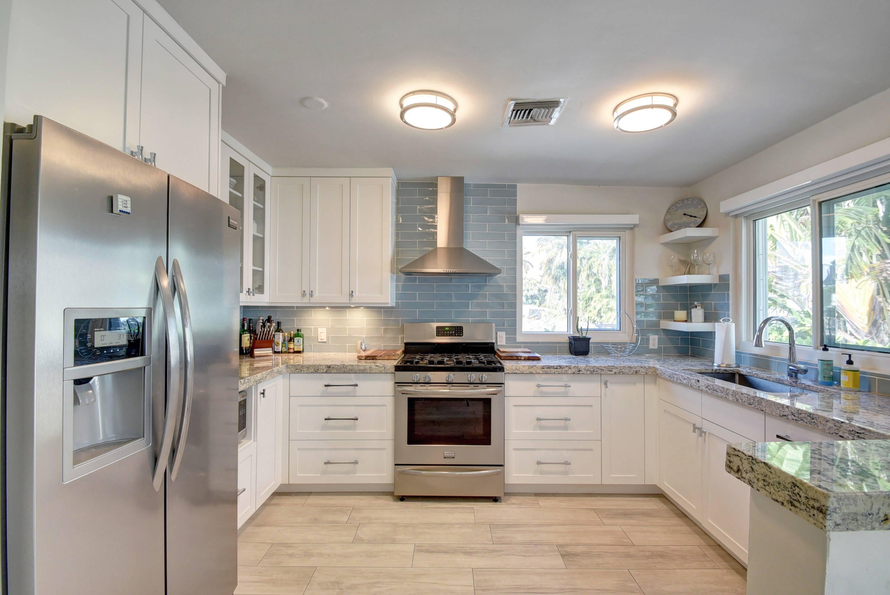 1020 Casuarina Road – photo 1