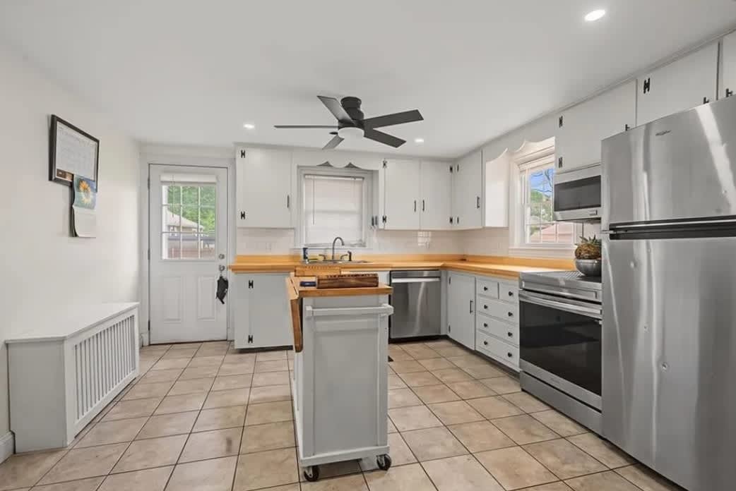 1349 W Shore Rd – photo 4