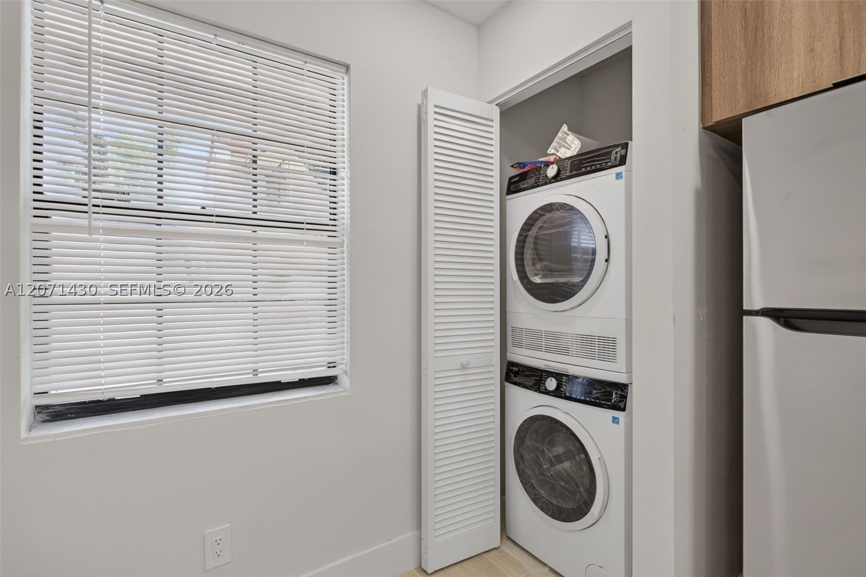 2880 Coral Springs Dr – photo 4
