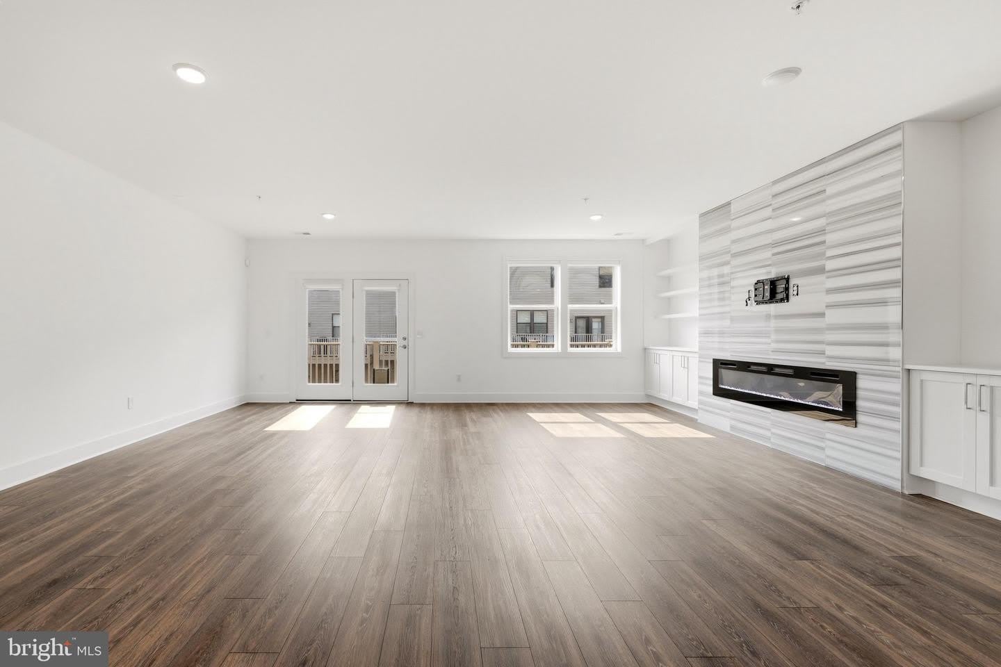 44824 TIVERTON SQ – photo 4
