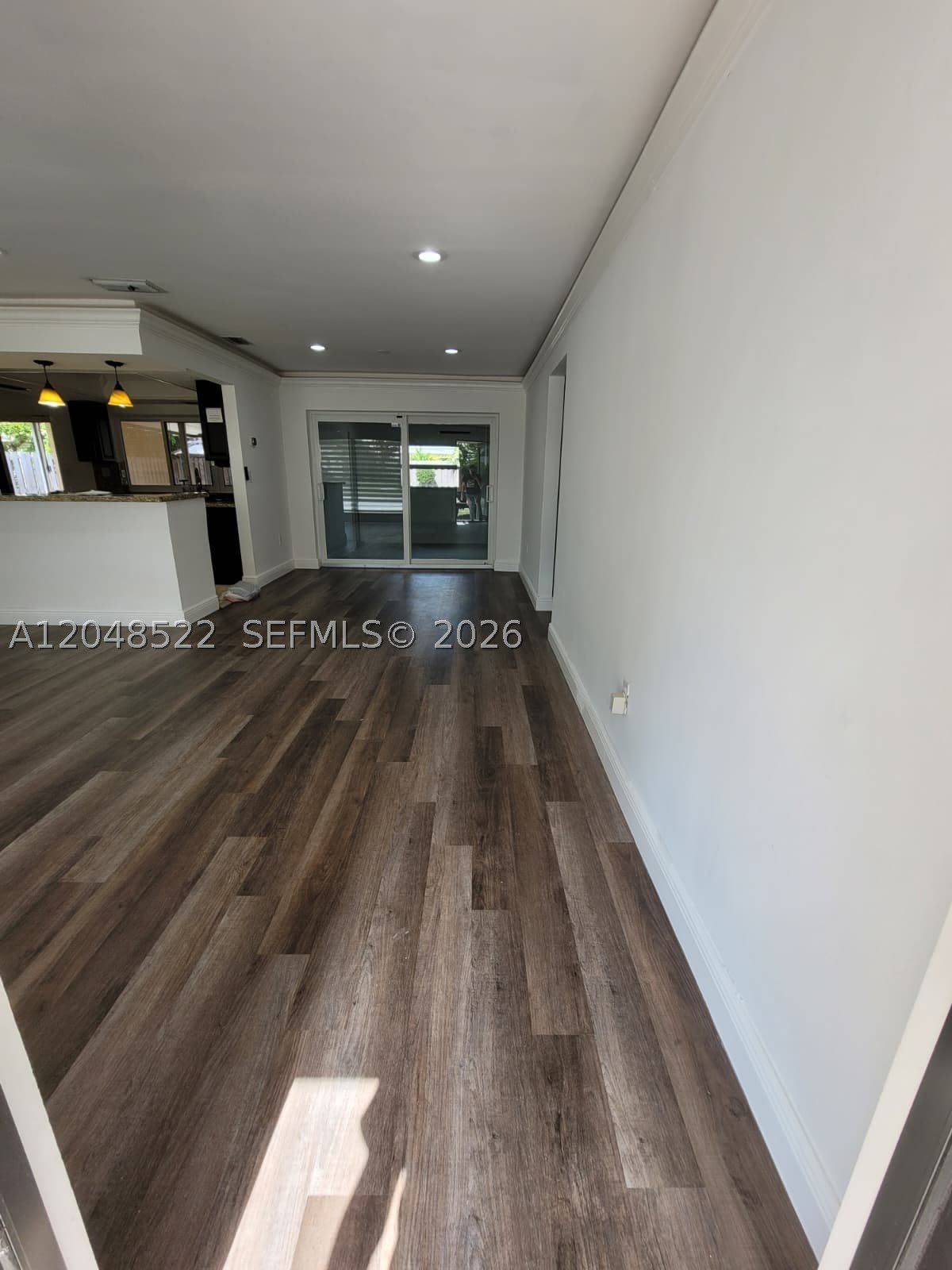 8461 NW 27th Pl – photo 4