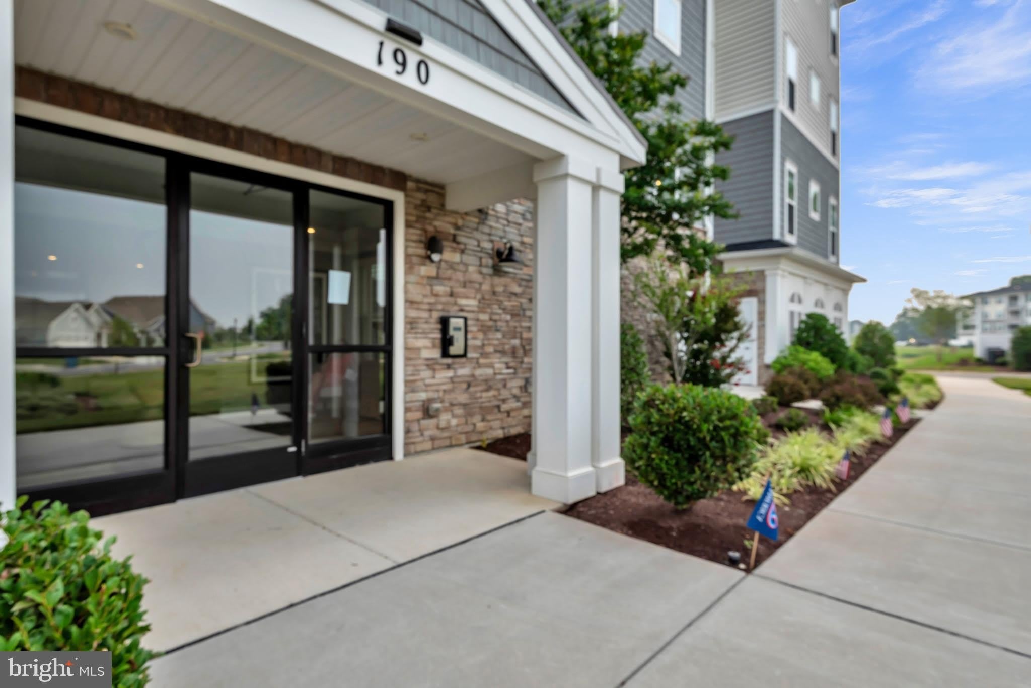 190 HARRIER Way – photo 5
