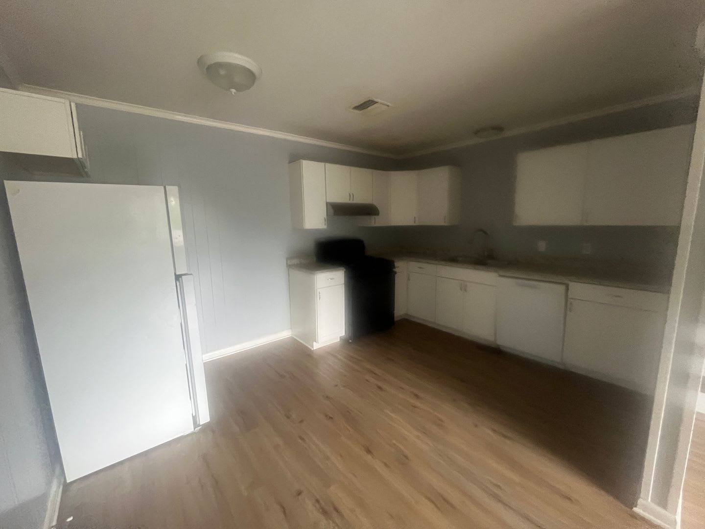 Nice Clean 3 Bedroom 1 Bath Home Off John Barrow Available Now – photo 5
