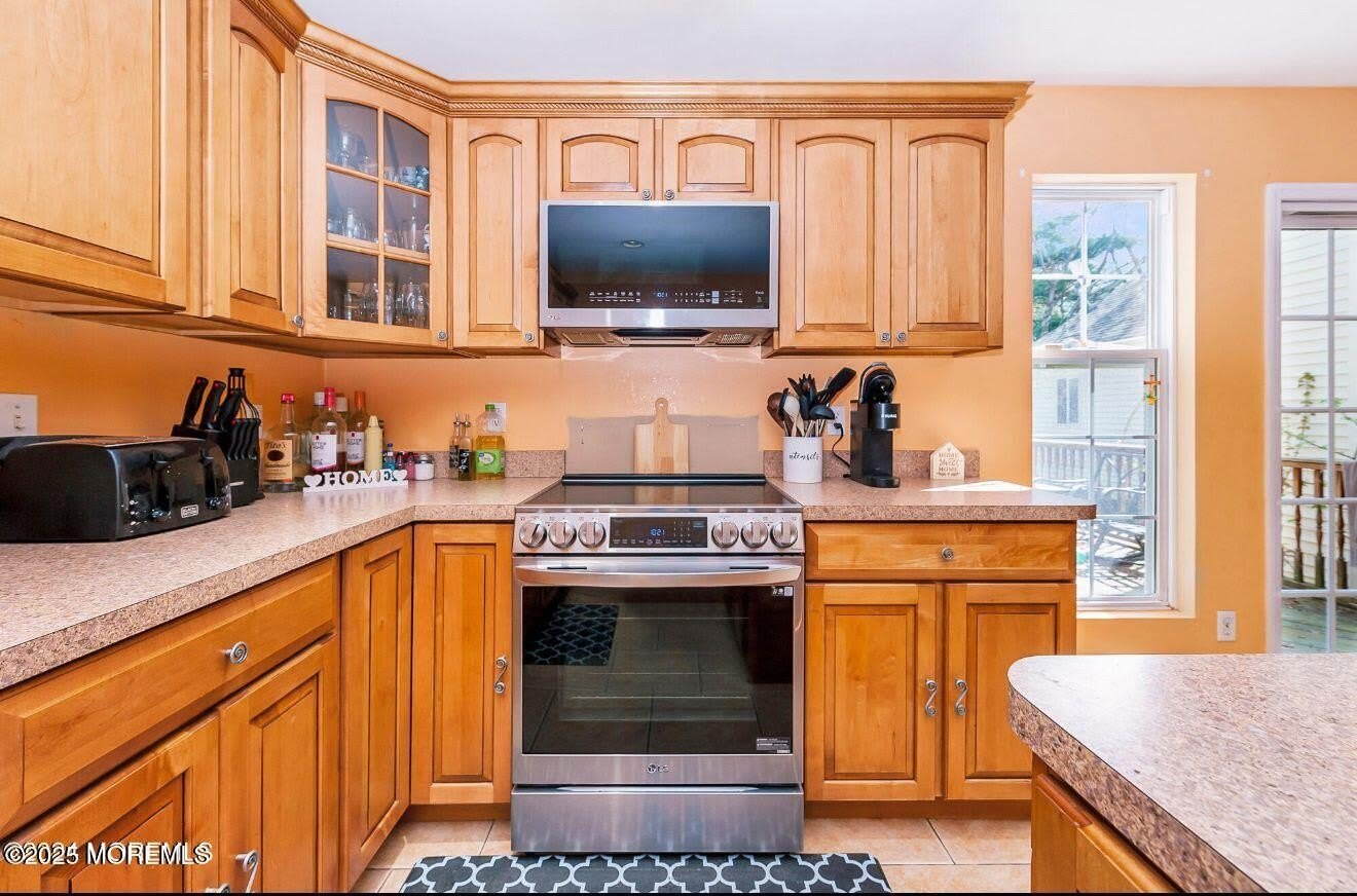 627 Eltone Road – photo 4