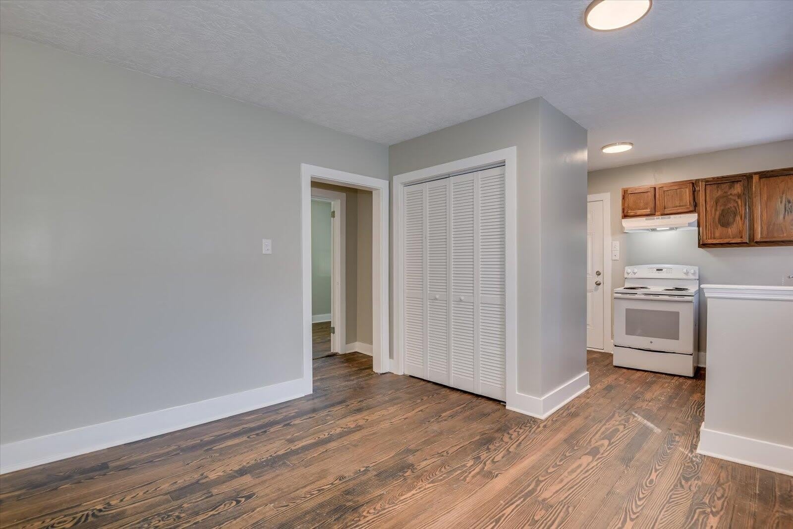 605 Jefferson Drive – photo 5