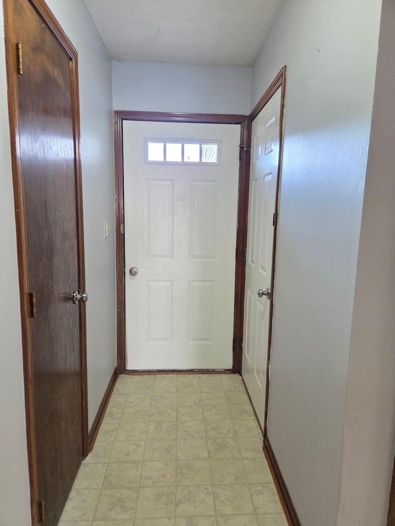 629 Potomac Court – photo 2
