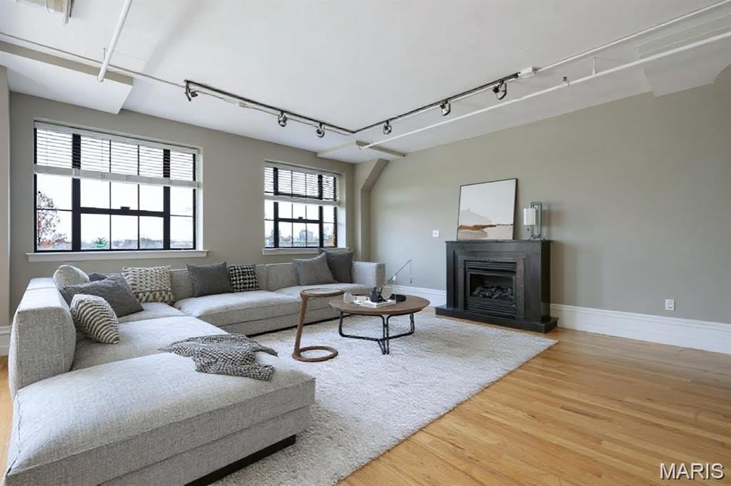 4901 Washington Boulevard – photo 5
