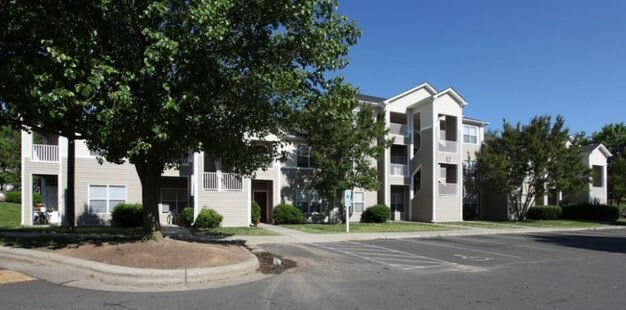 Lovett Square – photo 1