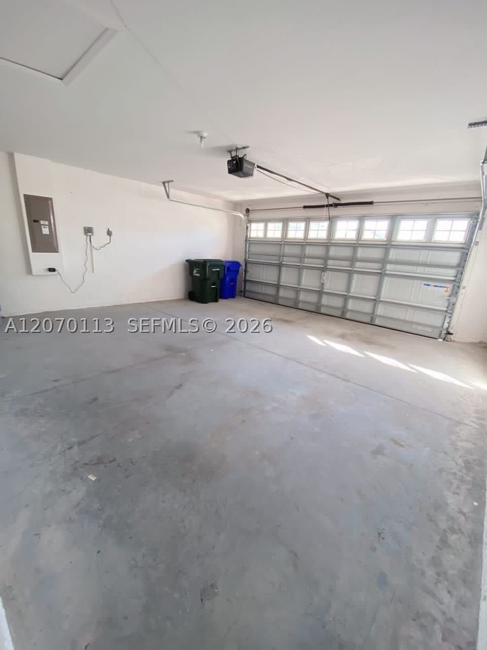 2238 S Caspian Dr – photo 4