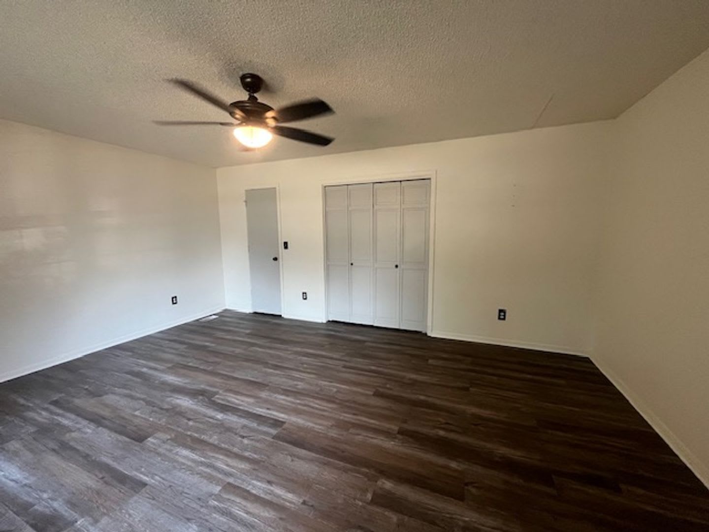 Union Schools-Peters Elementary, 4 bedroom, 2 bath, 2 car garage. – photo 5