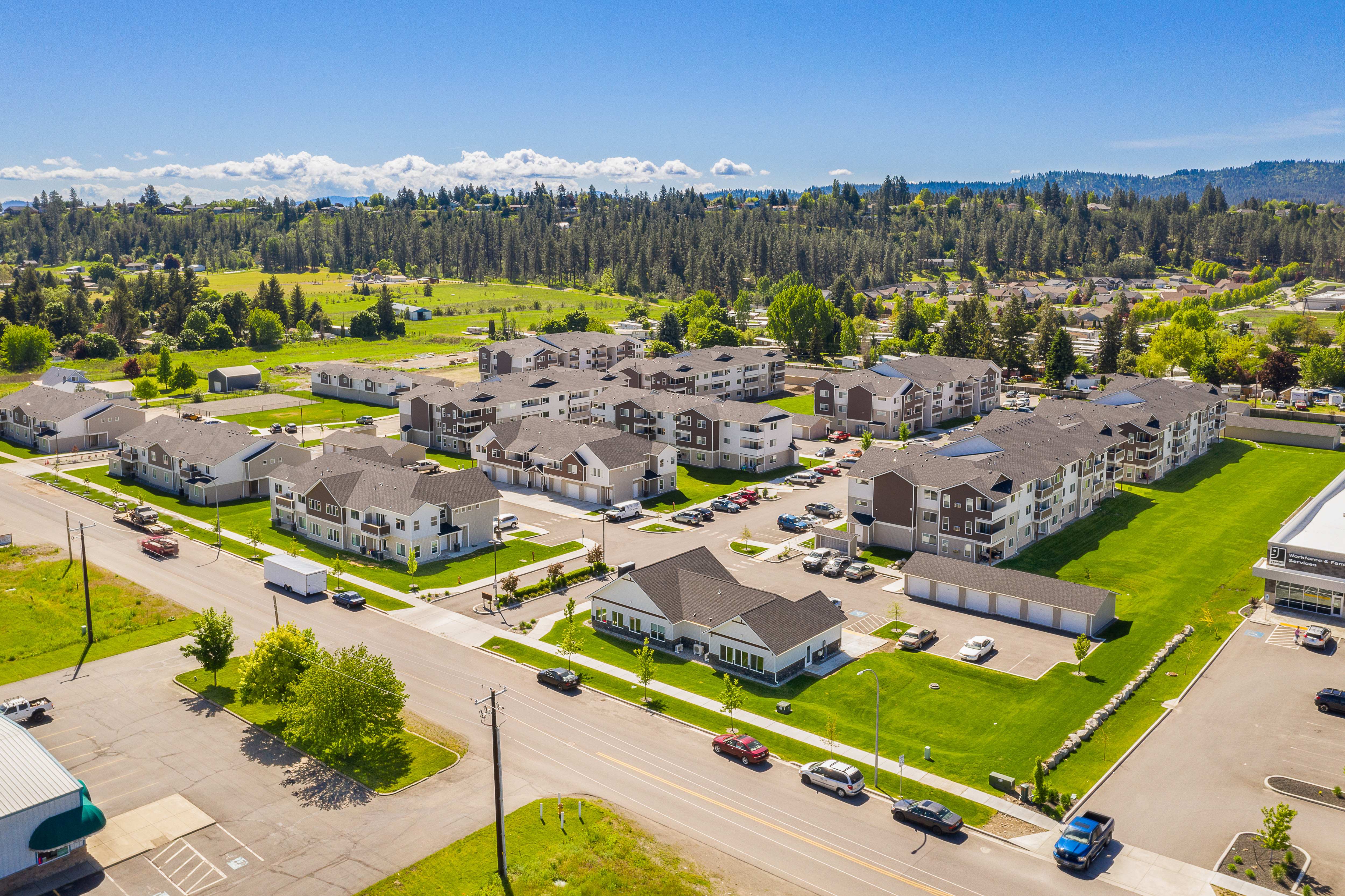 Bel Cielo Apartments – photo 1
