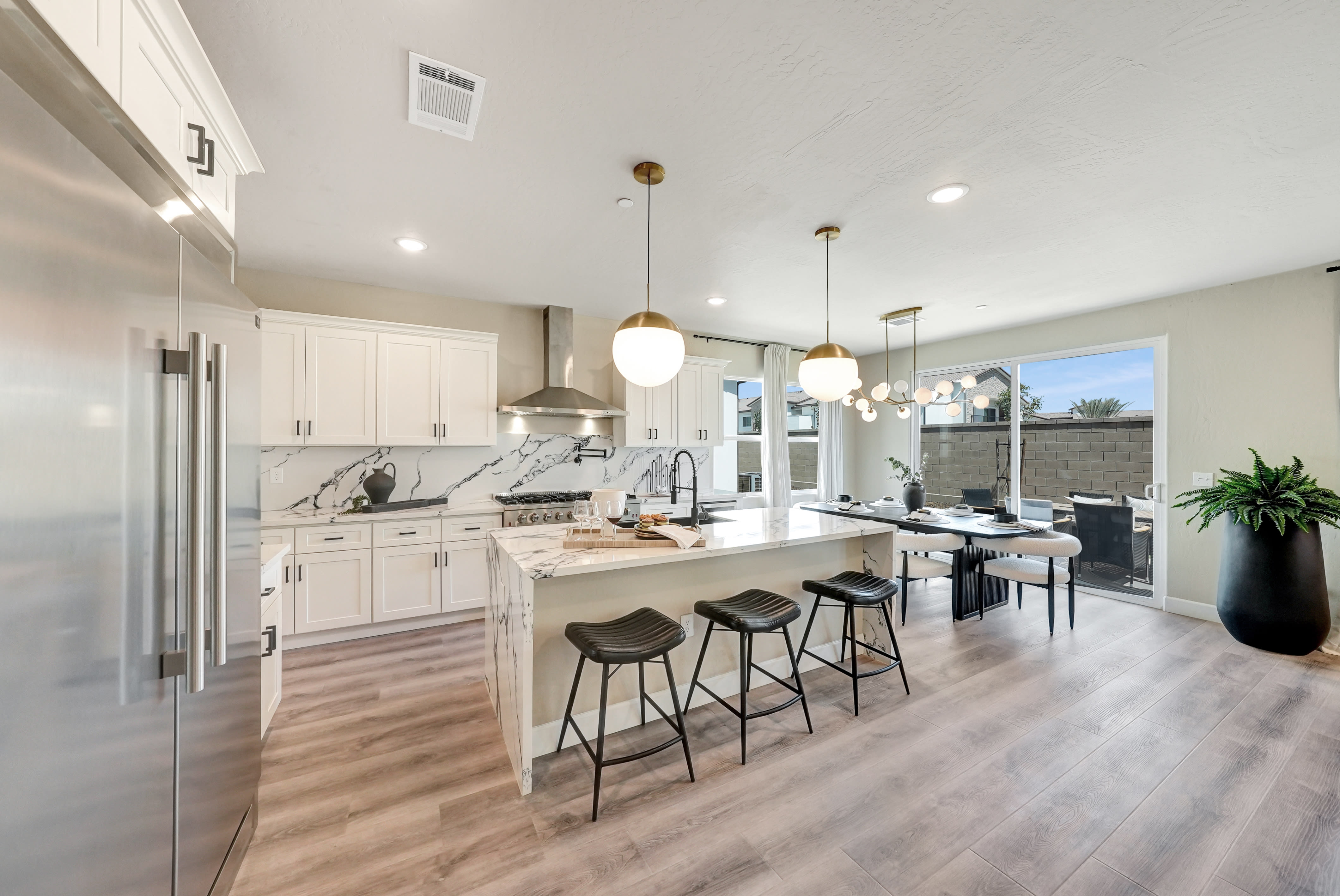 131 N Un St – photo 2