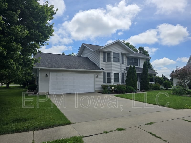 4710 Donald Drive – photo 1
