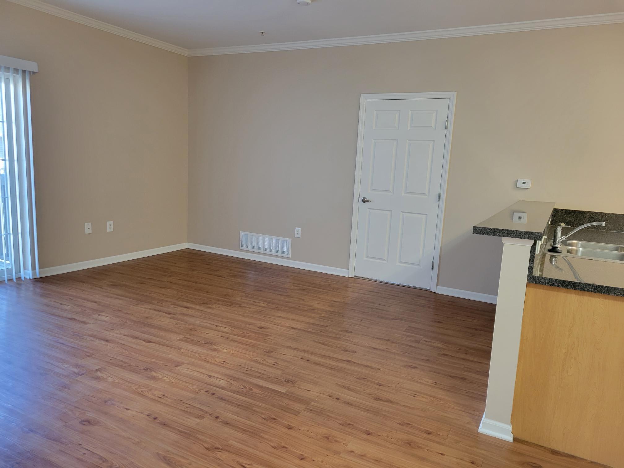 50 Hunt Club Dr., Apt. 302 – photo 2