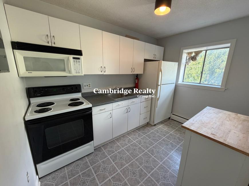 2595 Massachusetts Ave. – photo 5