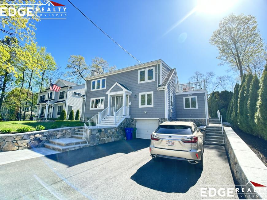 15 Moody St – photo 5