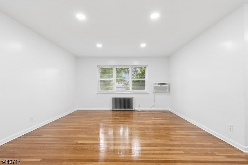 245 Passaic Ave – photo 5