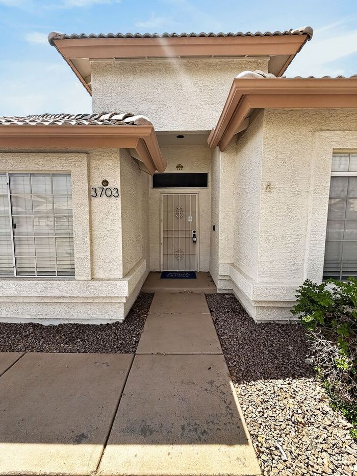 3703 West Shannon Street – photo 2