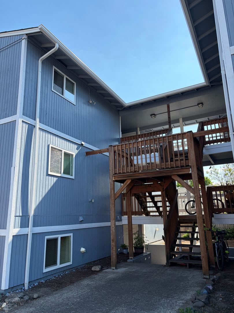 (907) Bluewood Apartments – photo 3
