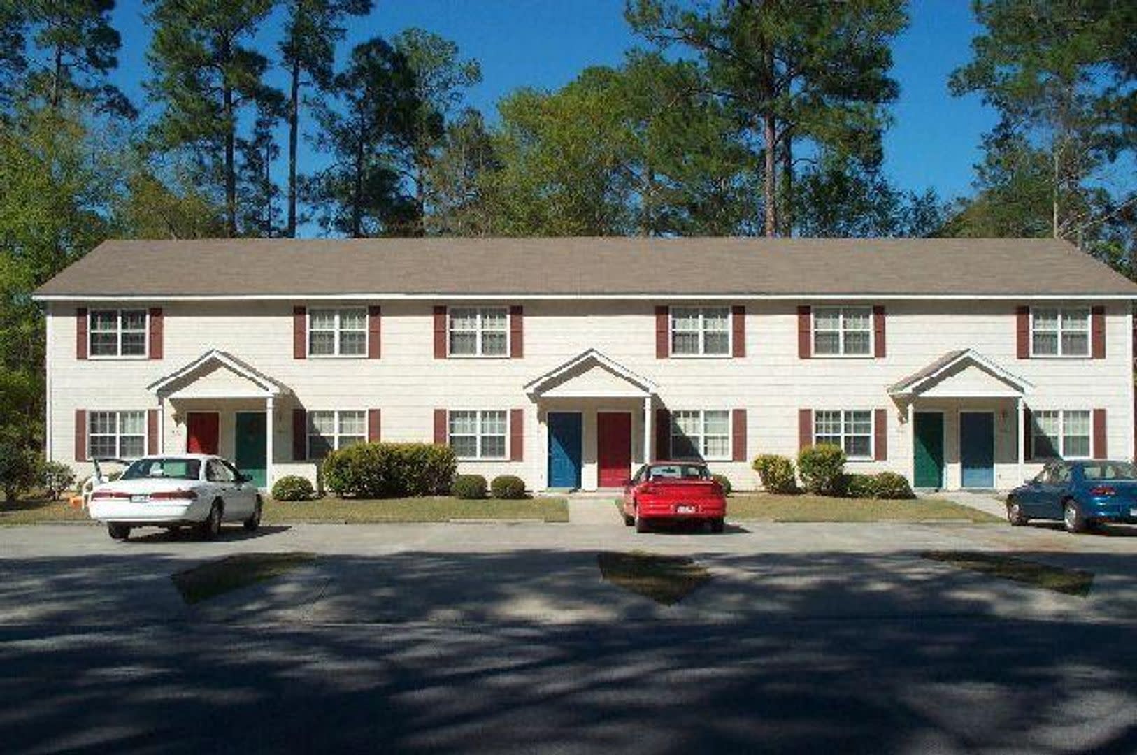 2 BEDROOM – photo 1