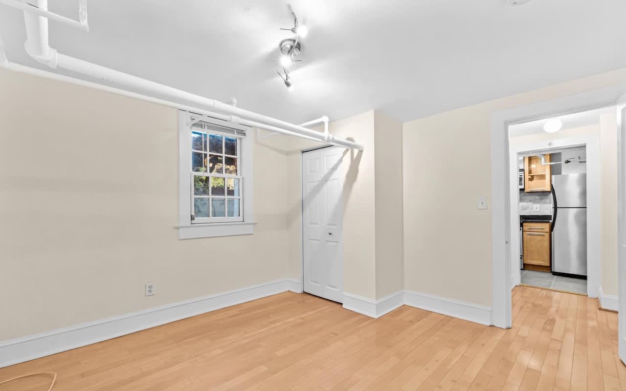 3001 Porter St NW – photo 1