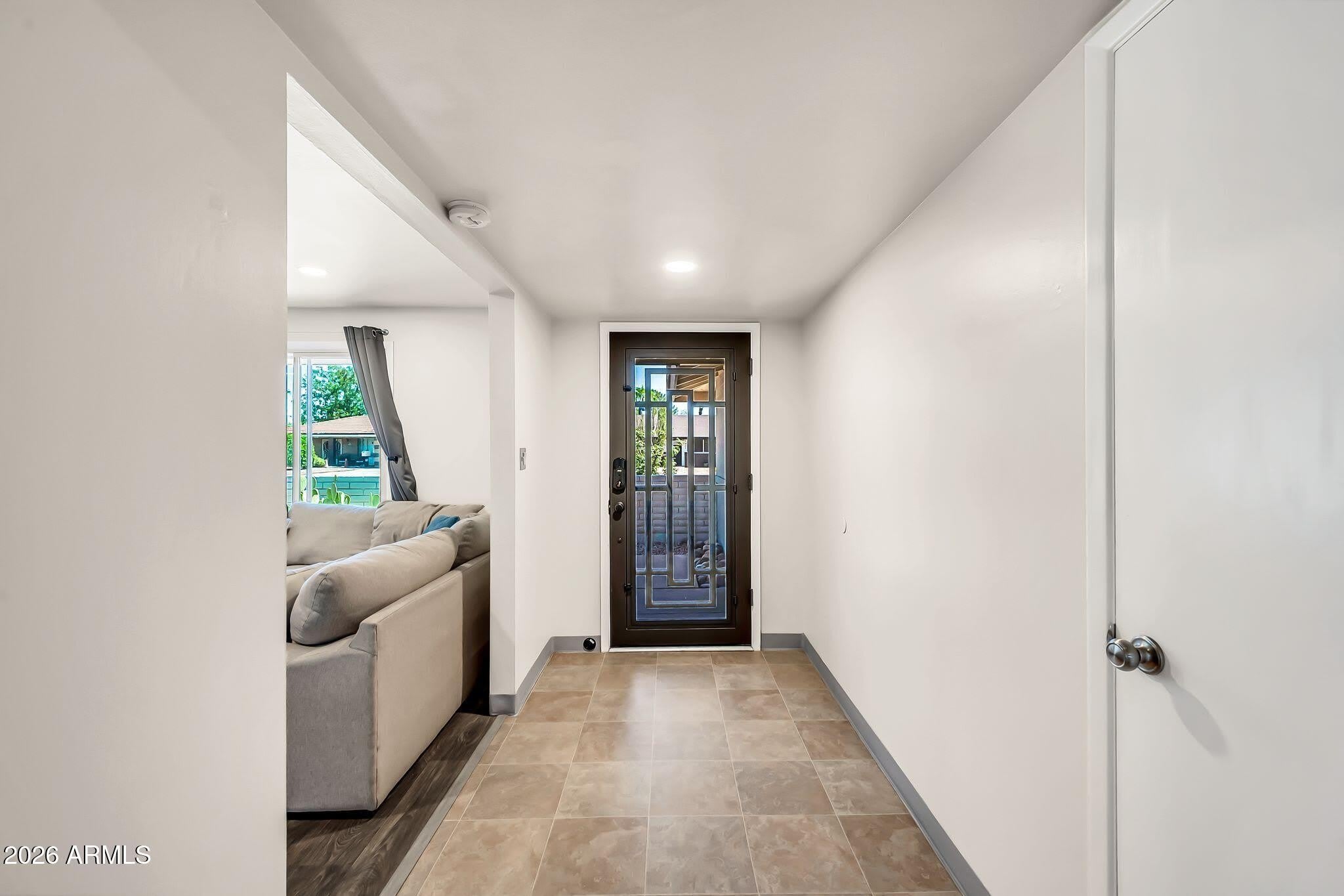 1922 E LAGUNA Drive – photo 5