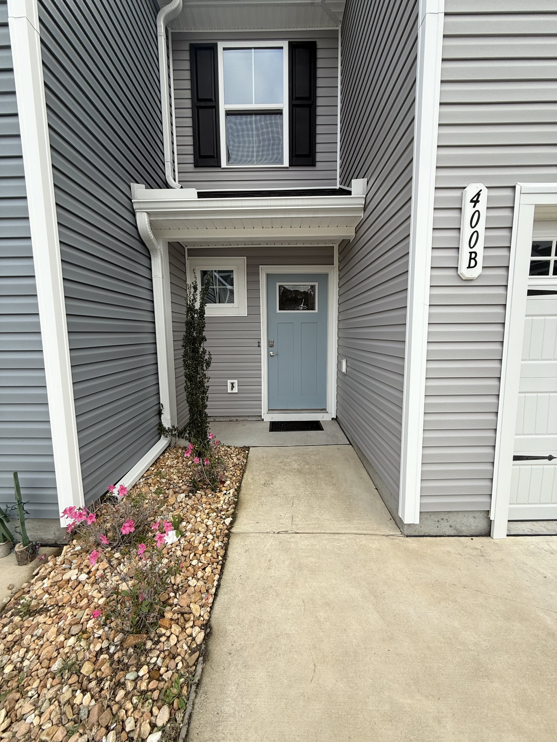 400 El Camino Drive – photo 3