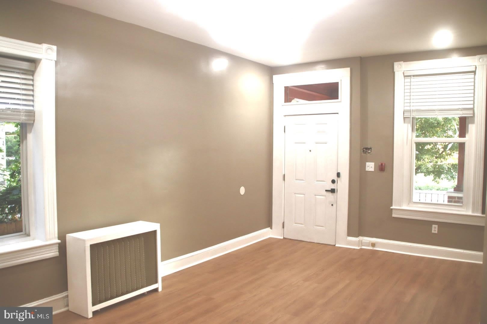 7135 CHEW Avenue – photo 3