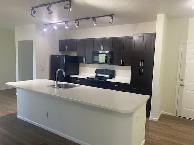 9324 East 108th Avenue – photo 1