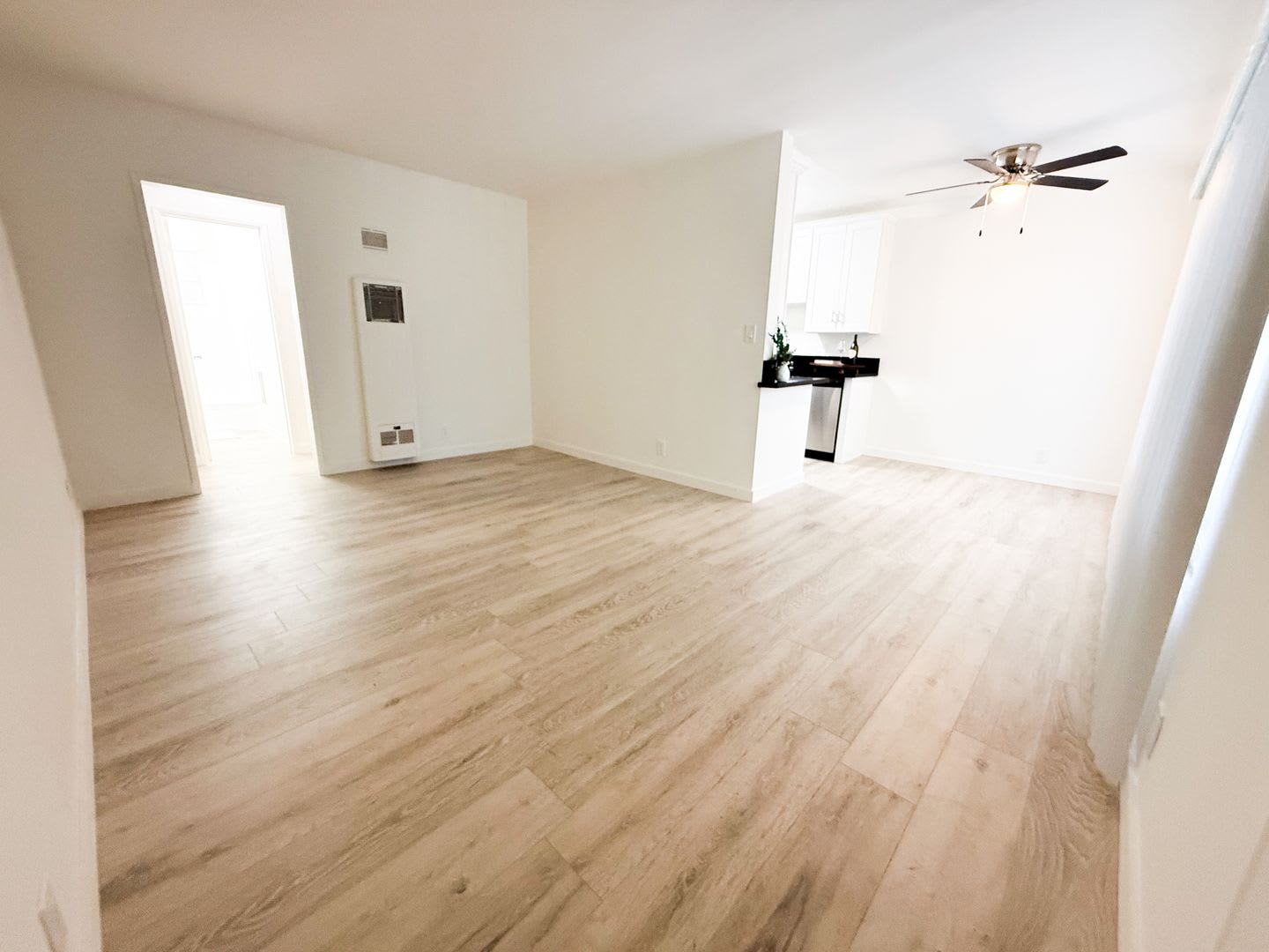 McLaughlin Apartments – photo 4