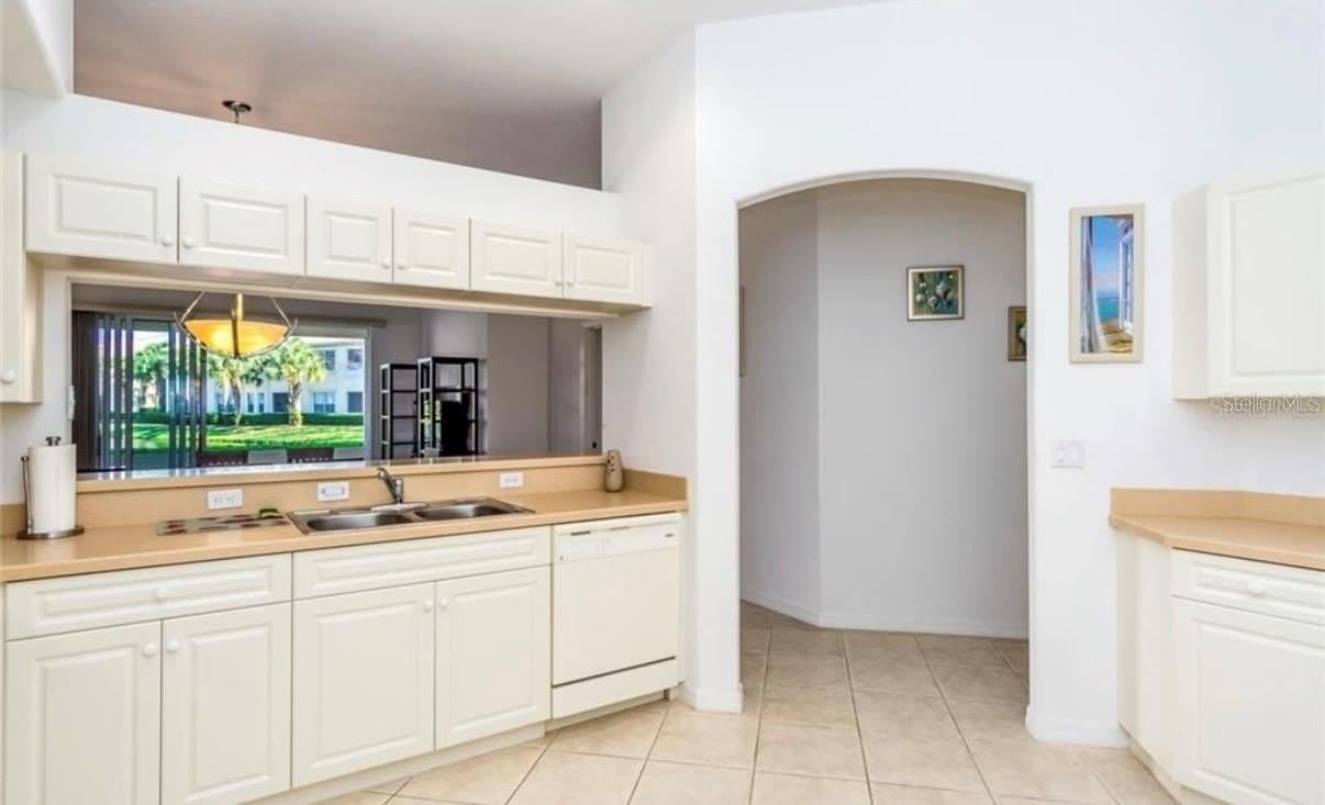 1604 TRIANO Circle – photo 2