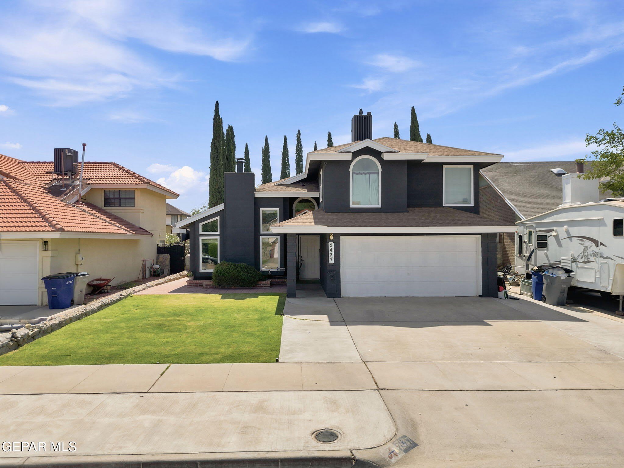 2437 FLETCHER Place – photo 1