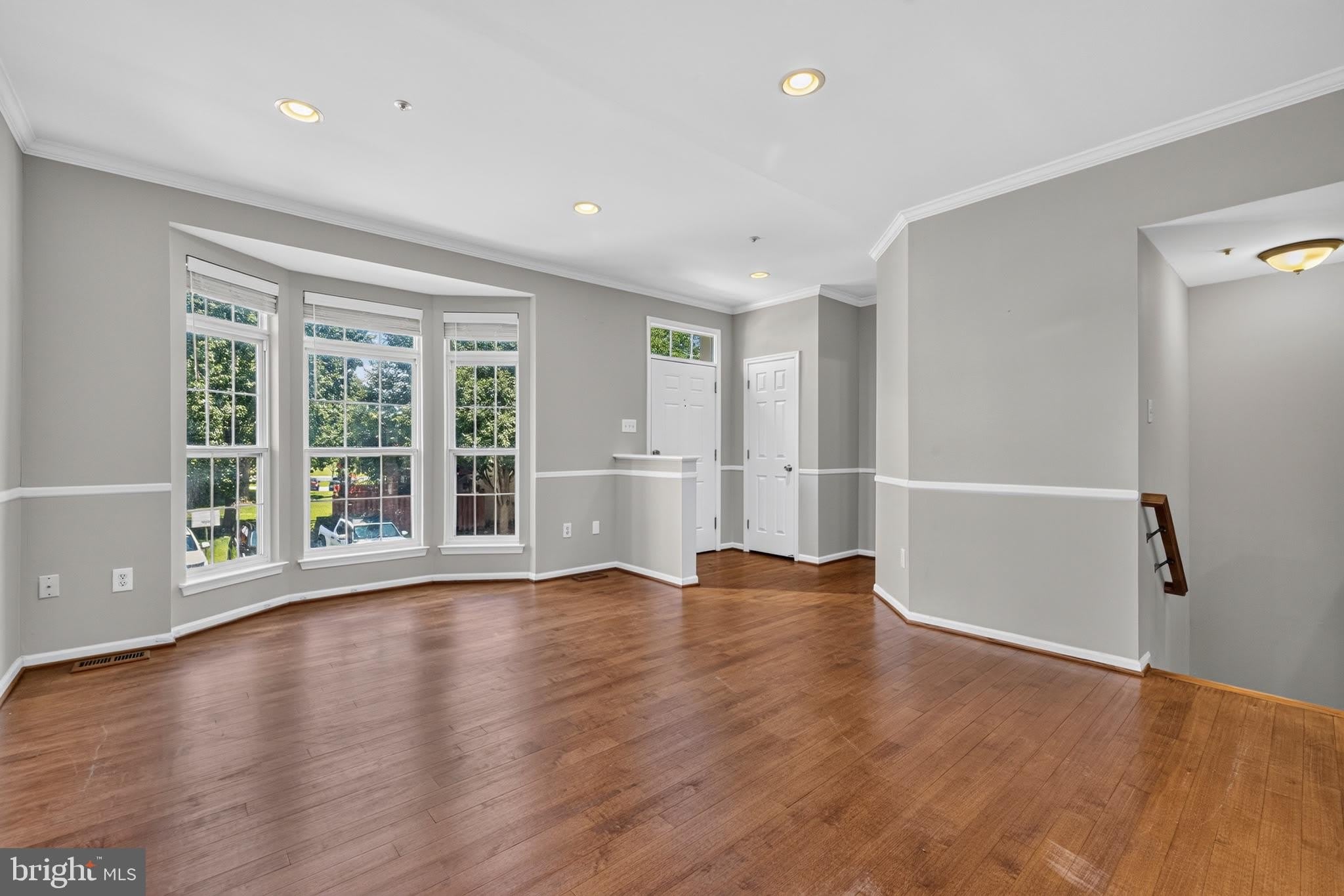 20811 SHAMROCK GLEN Circle – photo 2