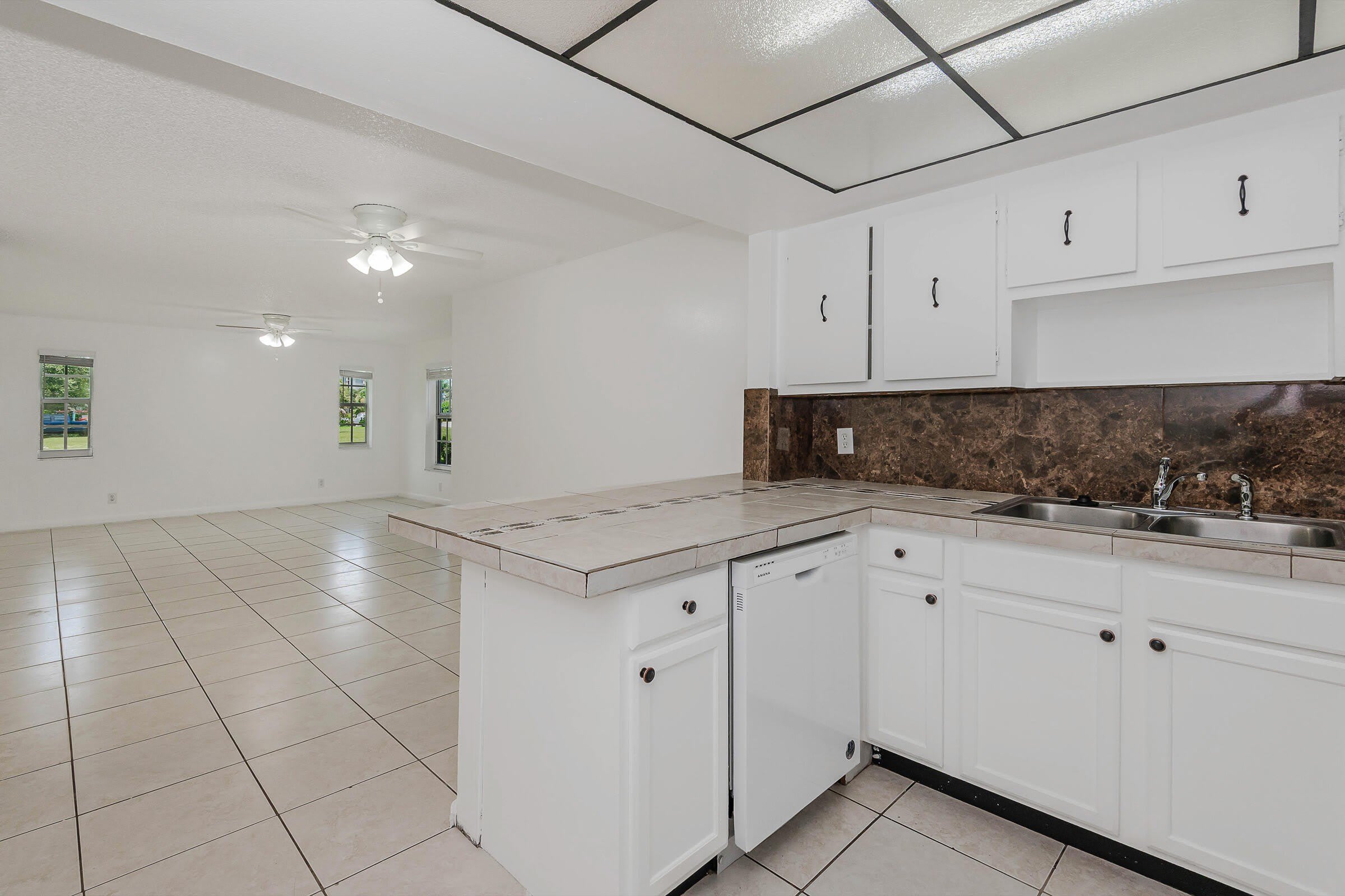 8830 W SAMPLE Road – photo 2