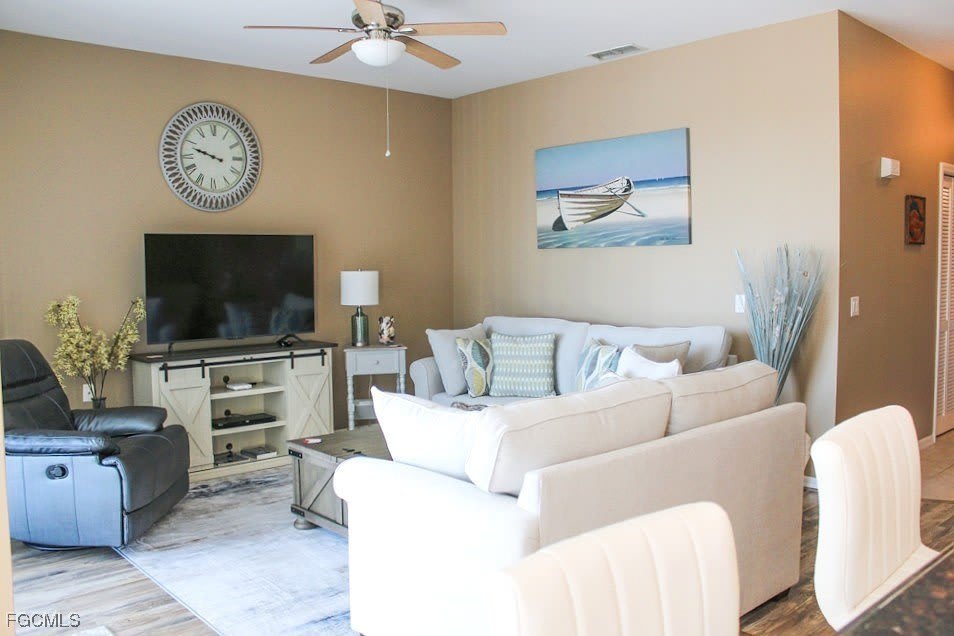 16685 Lake Circle Drive – photo 5