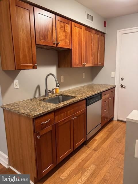 2501 CHRISTIAN STREET – photo 5