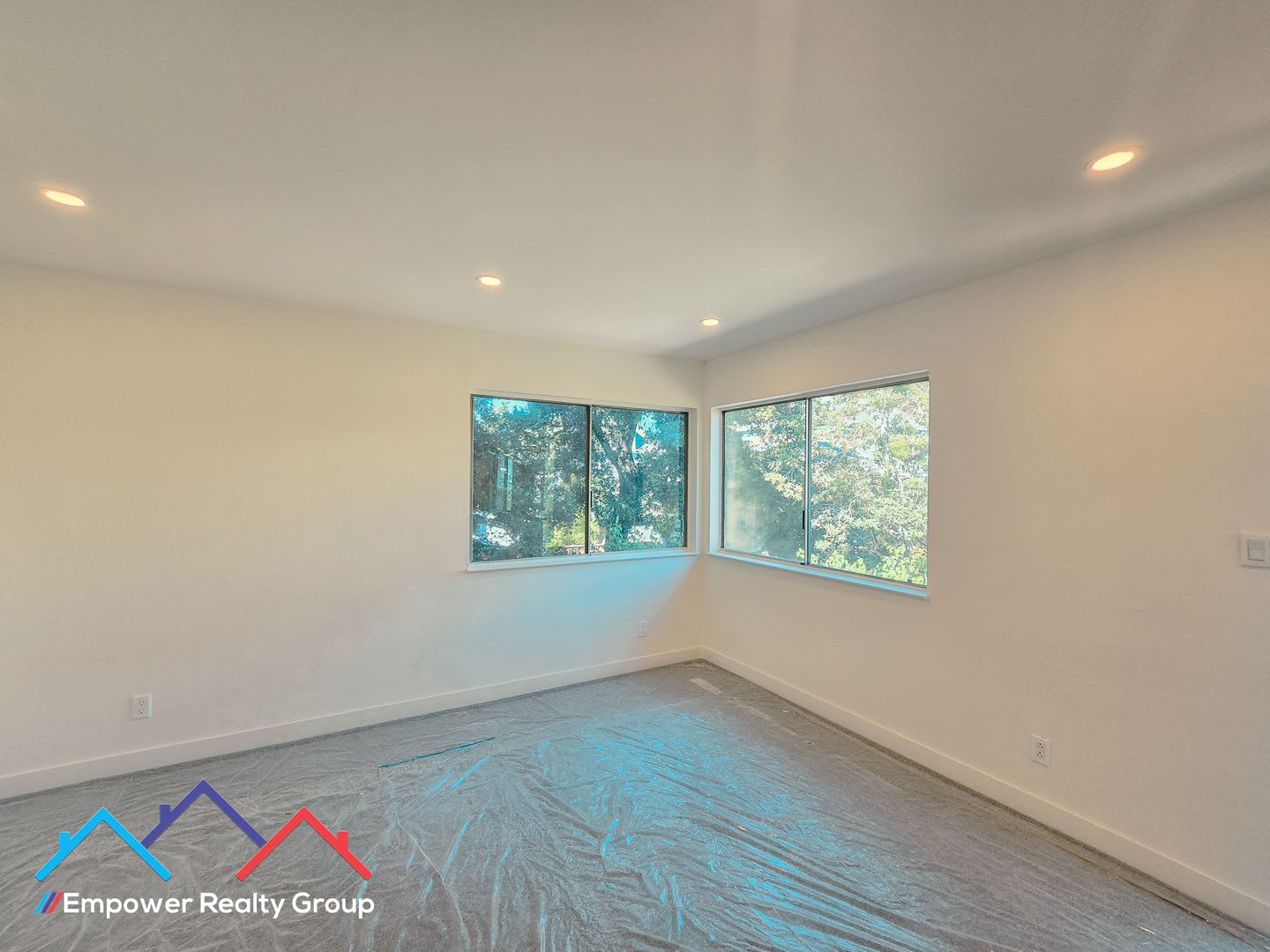 2 bedroom 1 Bath Newly Remodeled Apartment in Alameda – photo 4