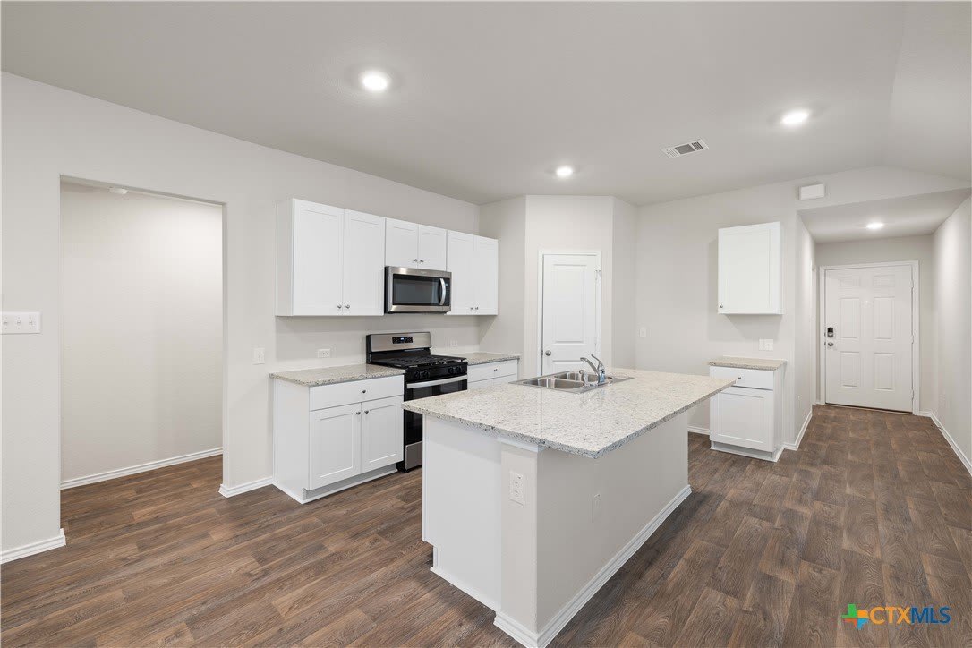 2850 Brogan Creek – photo 5