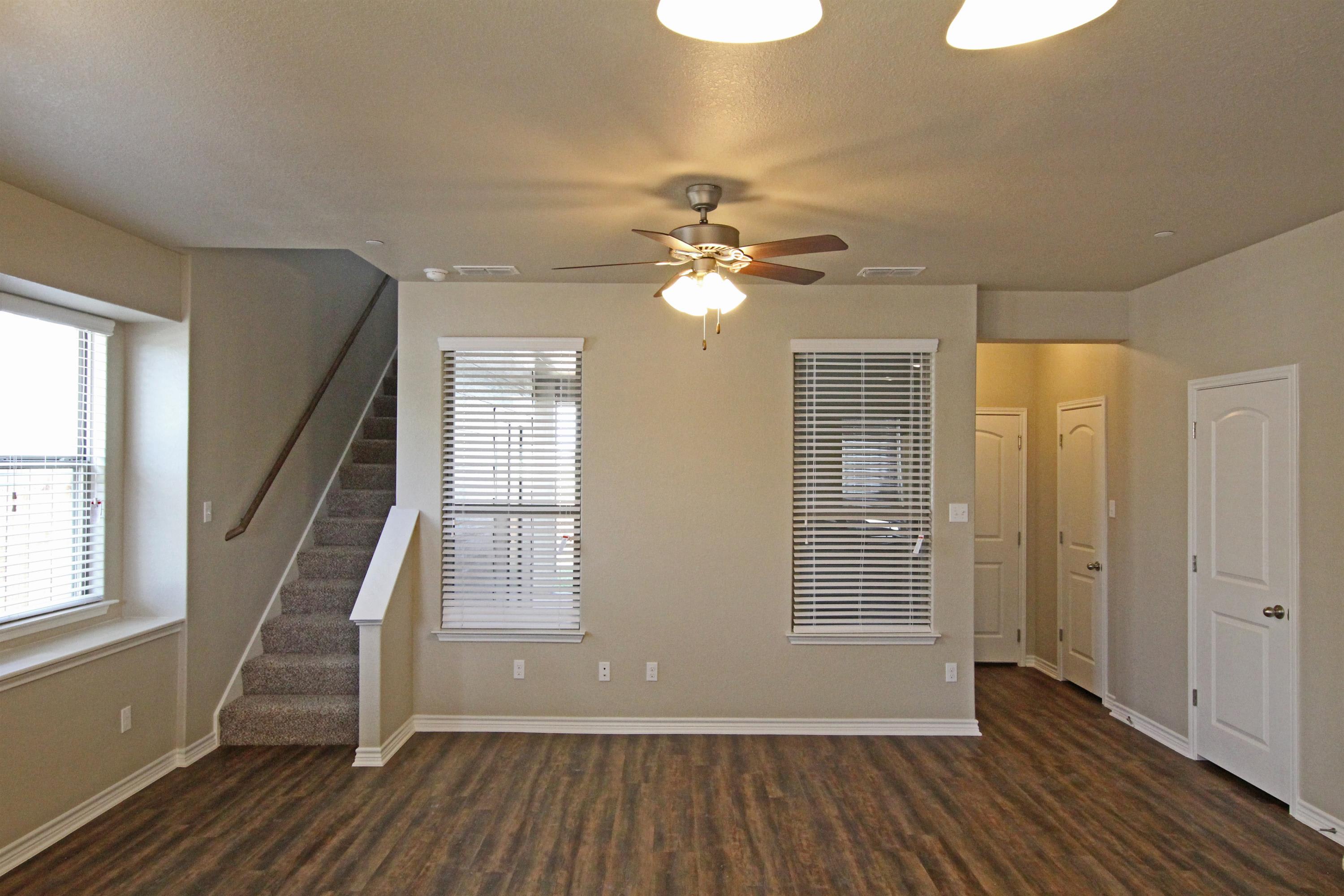 631 Westfield Boulevard – photo 3