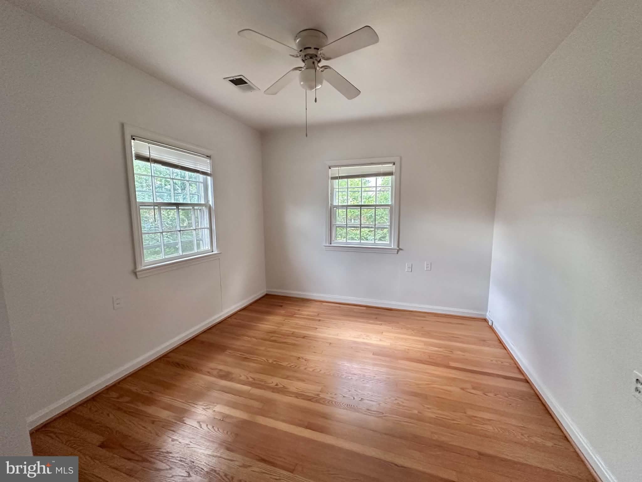 1208 S CLEVELAND Street – photo 5