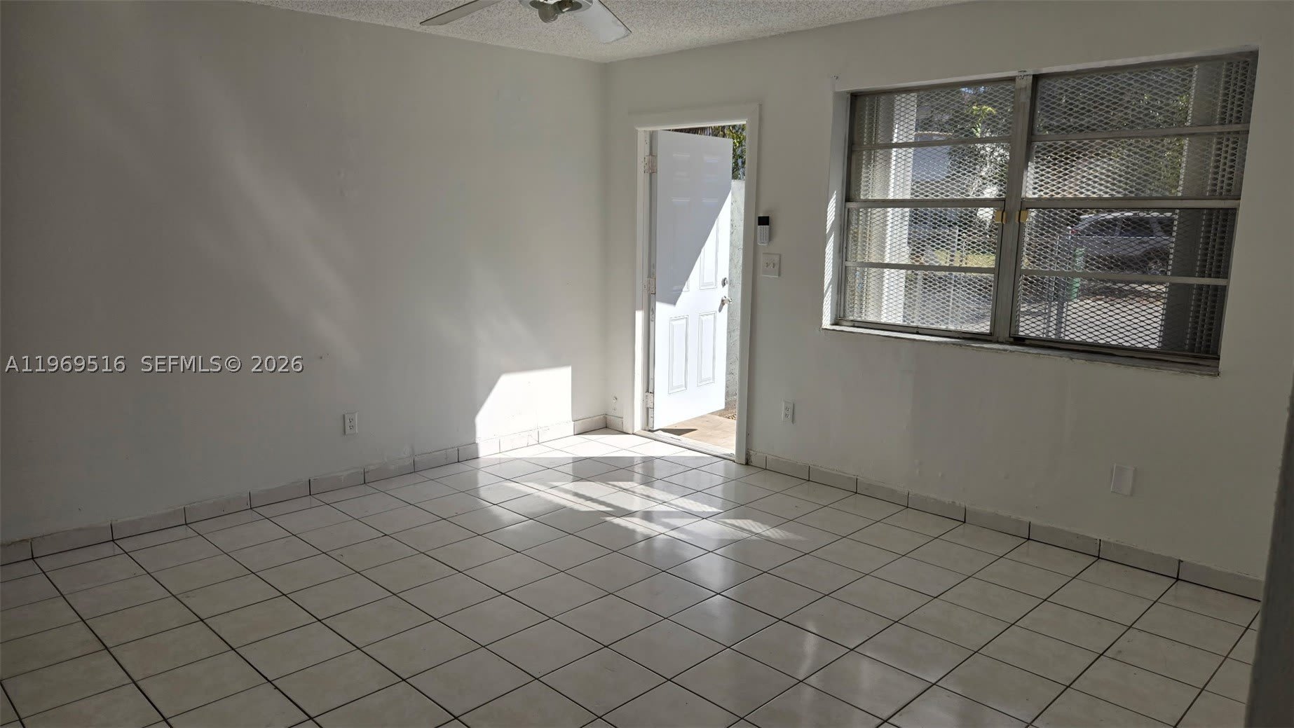 28152 SW 153rd Ave – photo 5