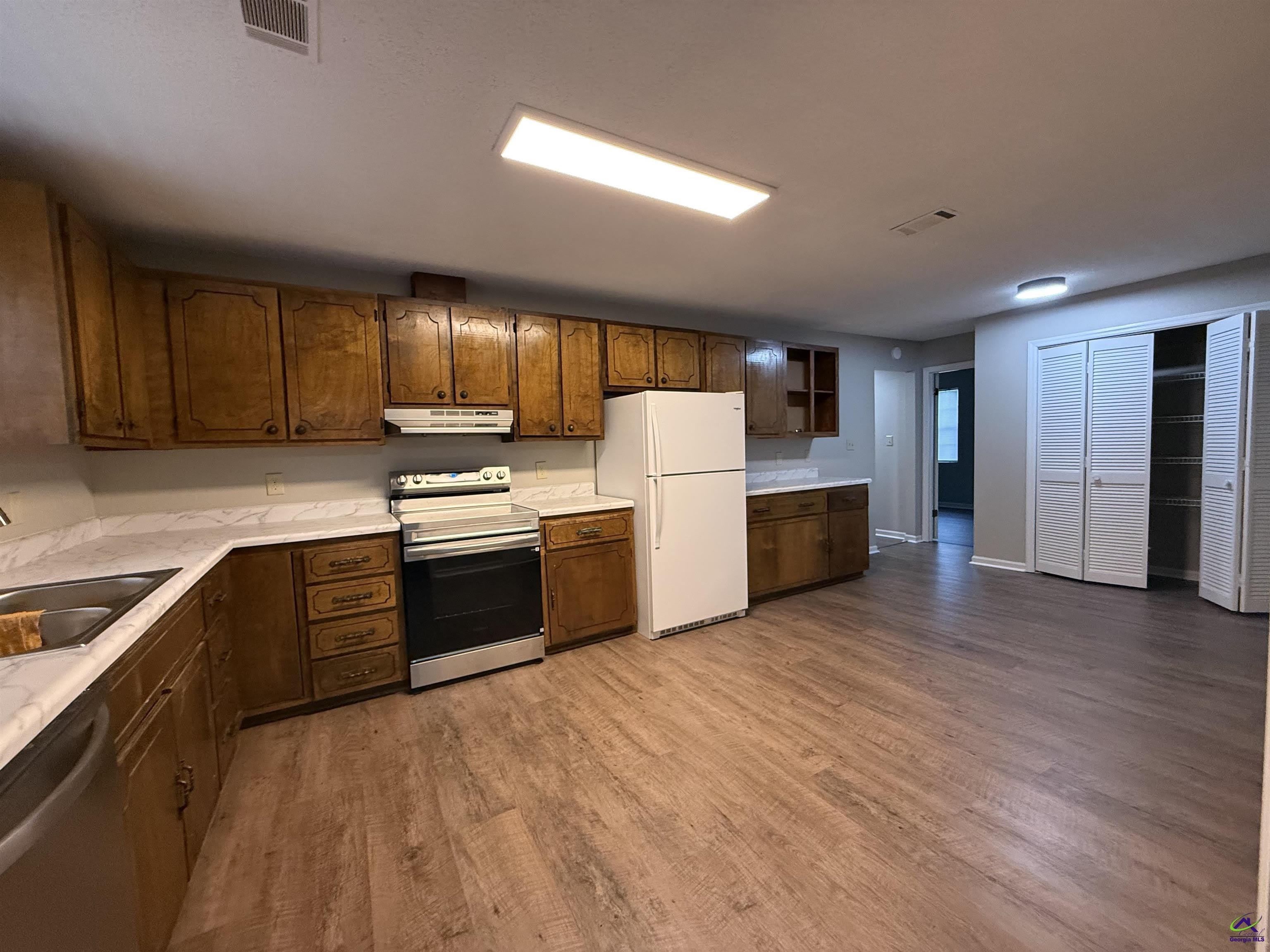 118 South Springs Drive – photo 4
