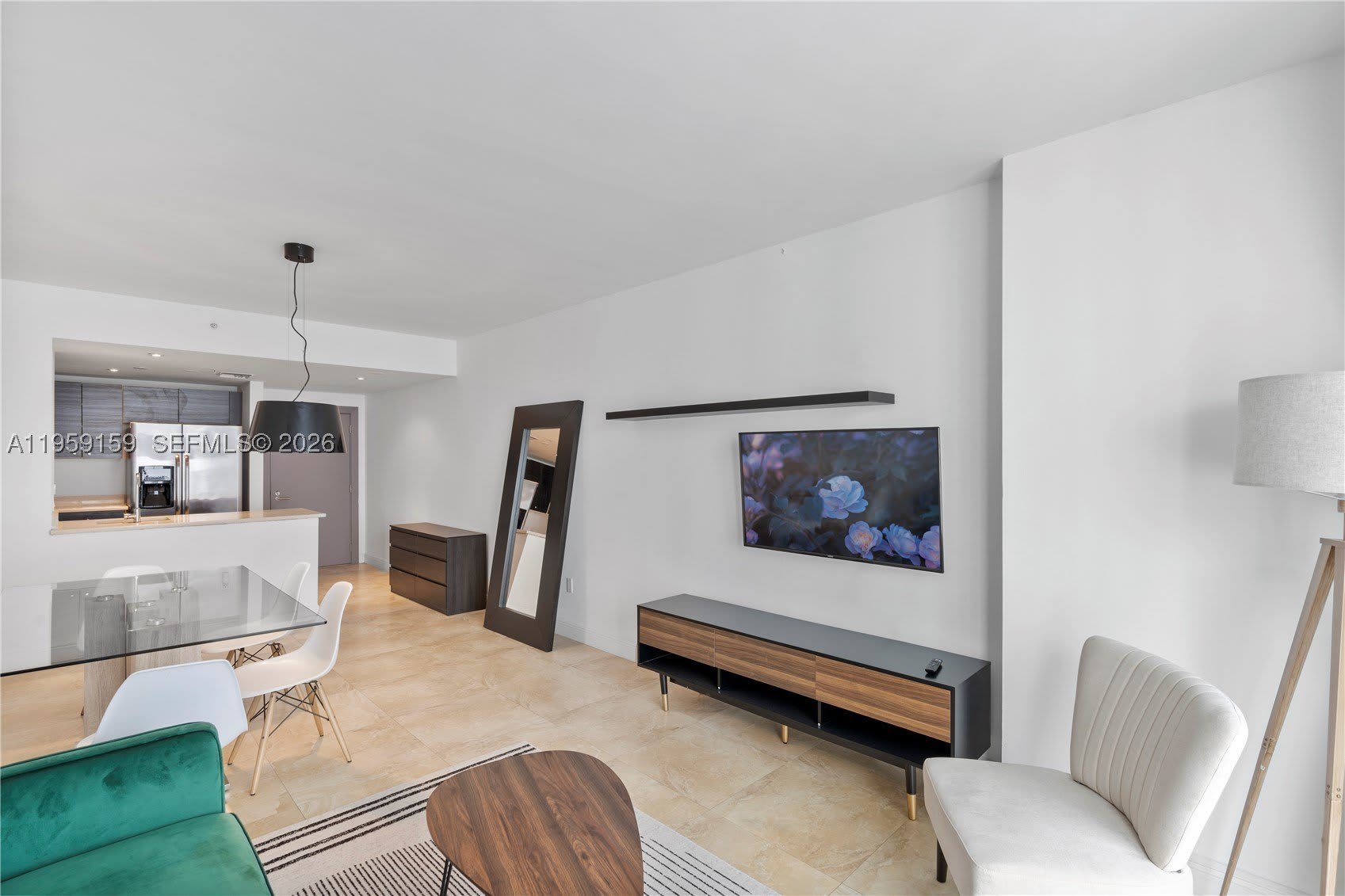 185 SE 14th Ter – photo 4