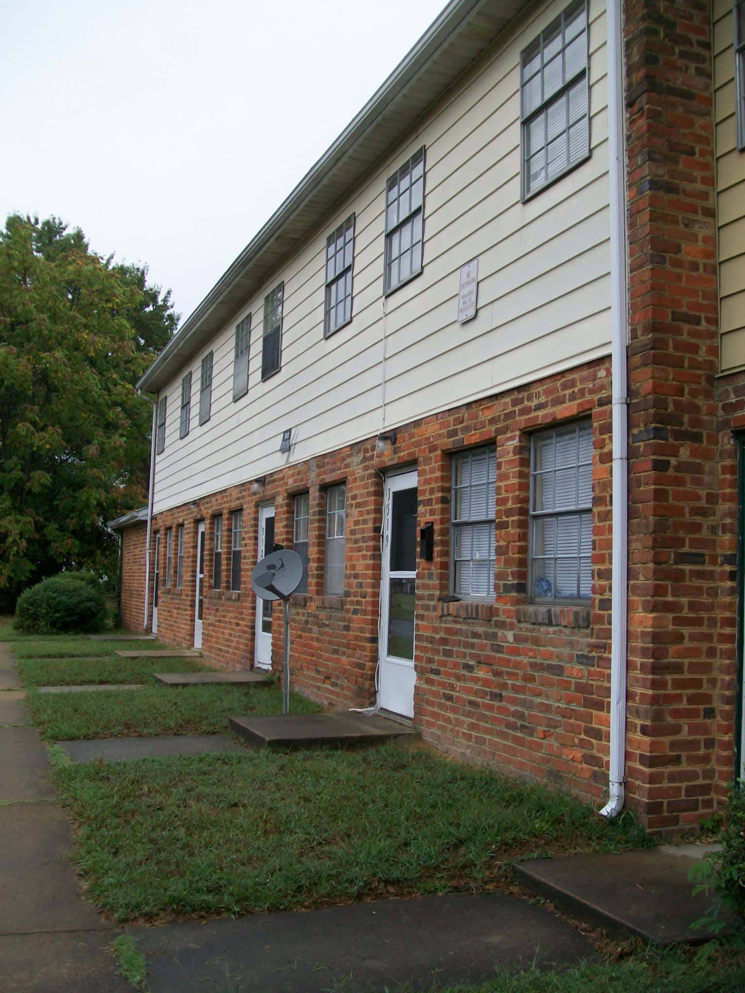 3521 Bolling Road – photo 2