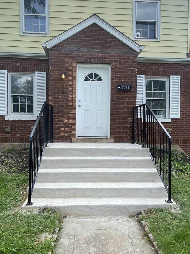 12532 S Throop Street – photo 2