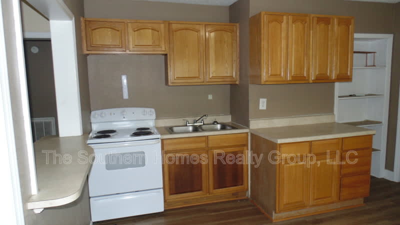 706 N Burns Road – photo 3