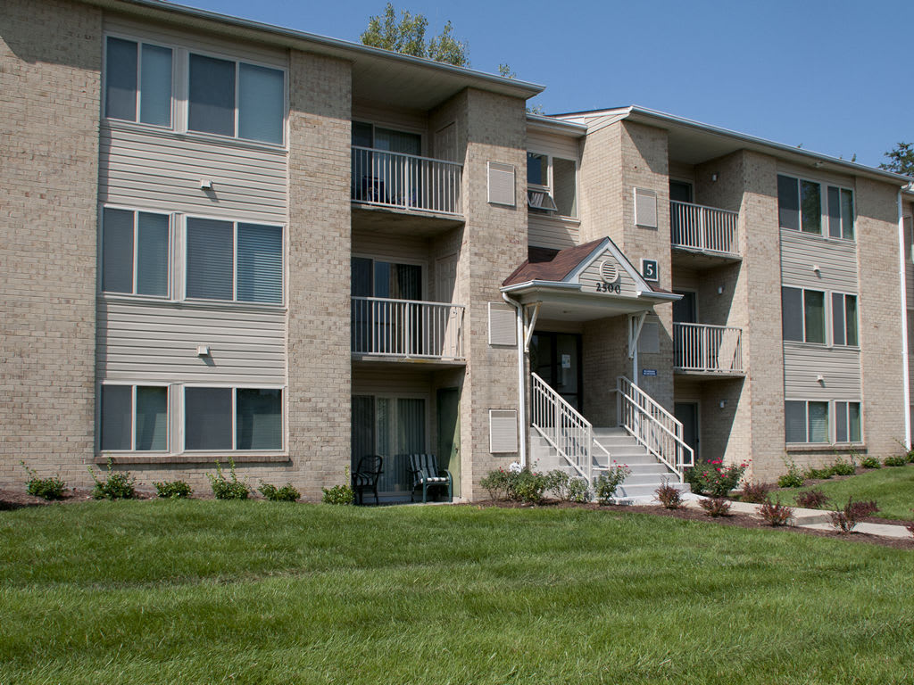 Center Pointe – photo 1