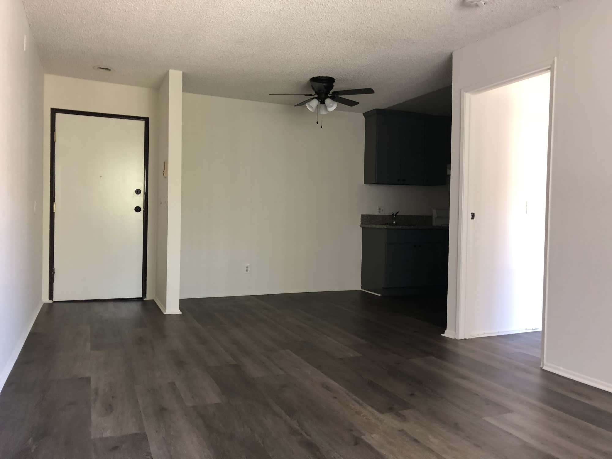 1735 N Normandie Ave – photo 4