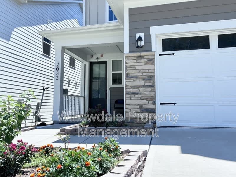 2033 Florine Dr – photo 3