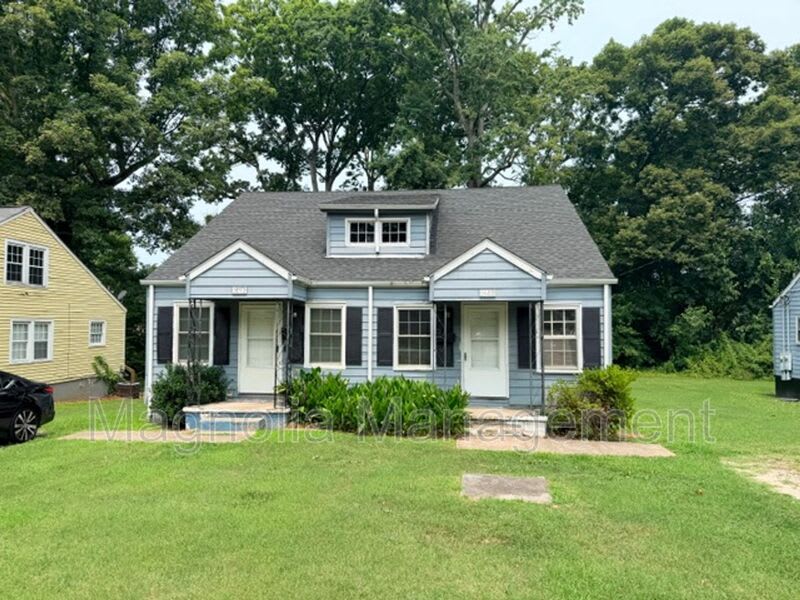 1440 Perry Ave. – photo 1